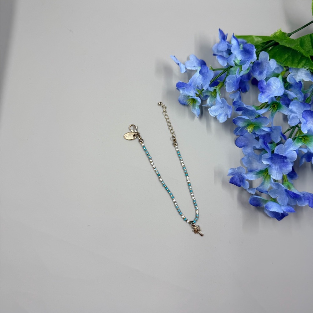 Signed Turquoise and Silver Beaded Vintage Palm Tree Charm Bracelet